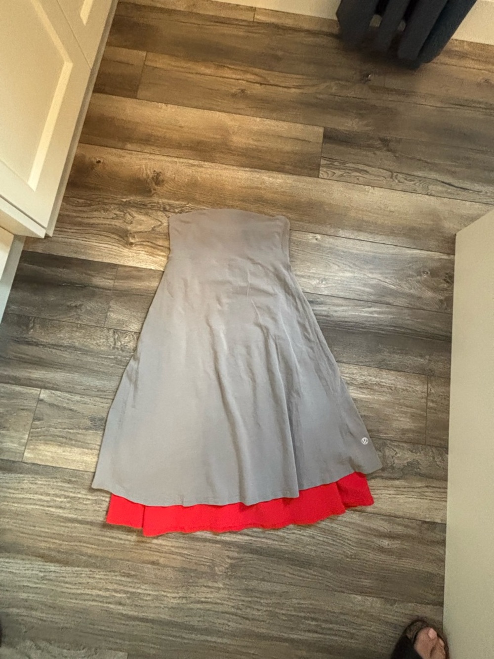 Lululemon Reversible Strapless Dress (2-in-1!) | Coral Red / Grey | Size 4 - Picture 7 of 8